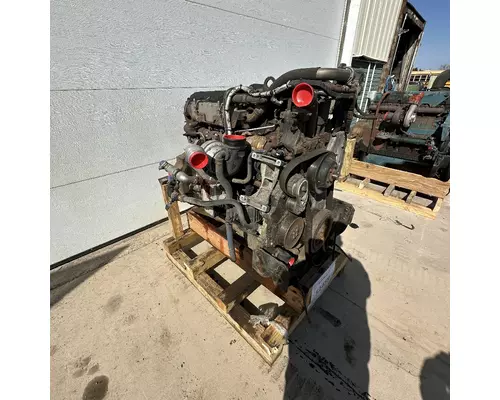 International MaxxForceDT Engine Assembly