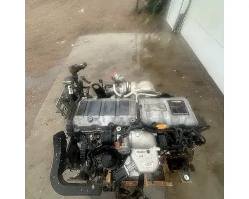 International MaxxForceDT Engine Assembly