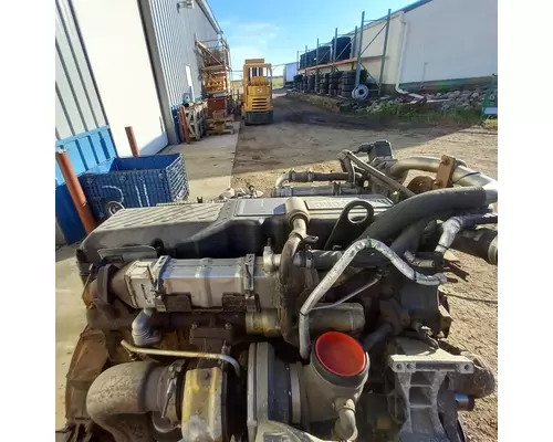International MaxxForceDT Engine Assembly