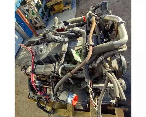 International MaxxForceDT Engine Assembly