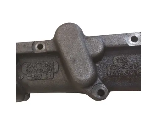 International MaxxForceDT Oil Manifold