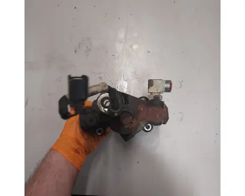 International MaxxForceDT Oil Pump