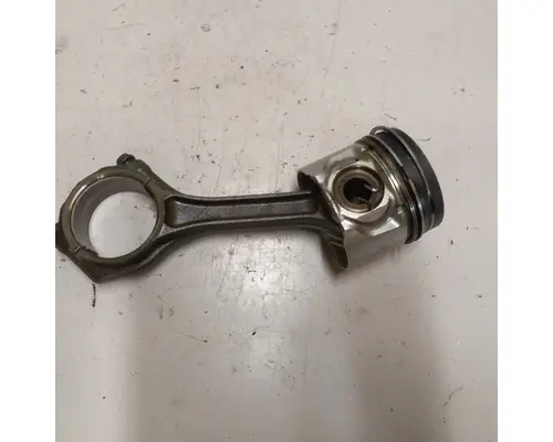 International MaxxForceDT Piston Assembly