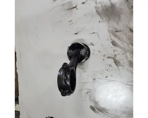 International MaxxForceDT Piston Assembly