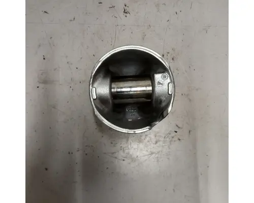 International MaxxForceDT Piston Head