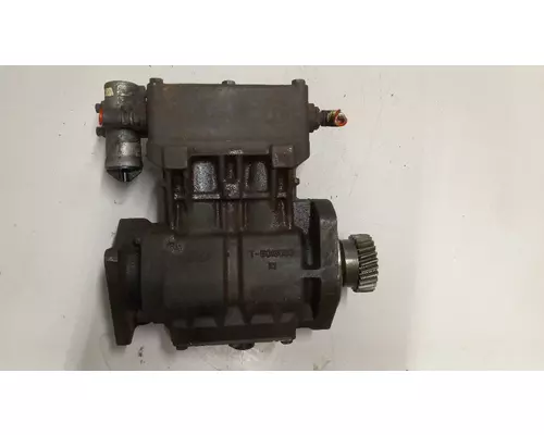 International MaxxForceDT Suspension Compressor