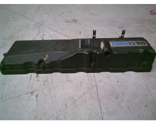 International MaxxForceDT Valve Cover