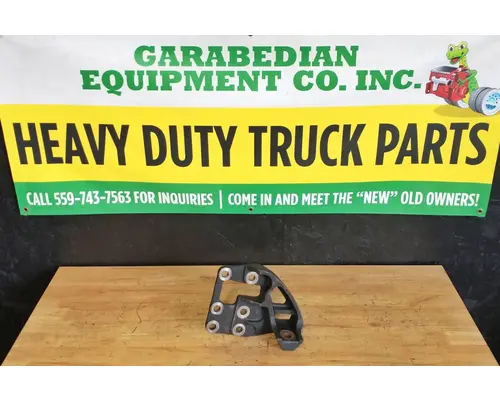 Engine Mounts INTERNATIONAL MaxxForce 13 Geco - Fresno