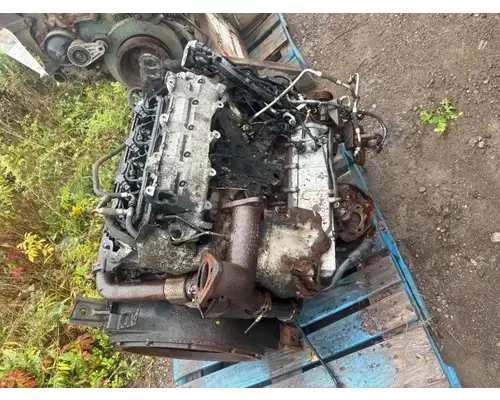 International Maxxforce 7 Twin Turbo Engine Assembly
