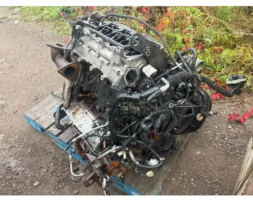 International Maxxforce 7 Twin Turbo Engine Assembly