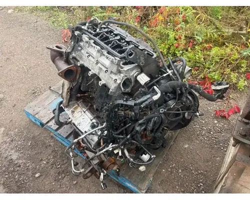 International Maxxforce 7 Twin Turbo Engine Assembly