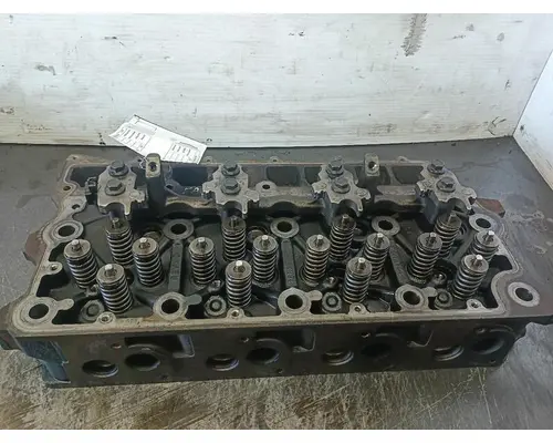 Cylinder Head International MaxxForce 7 Spalding Auto Parts