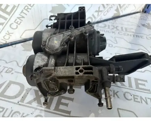 Engine Oil Cooler International MAXXFORCE 7 Dixie Truck Centre