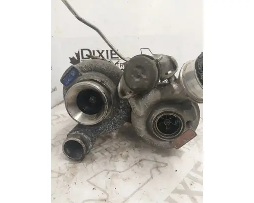 Turbocharger / Supercharger International MAXXFORCE DT466 Dixie Truck Centre