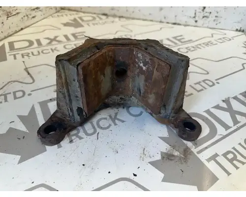 Engine Mounts International MAXXFORCE DT Dixie Truck Centre