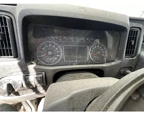 Instrument Cluster INTERNATIONAL MV607 DTI Trucks