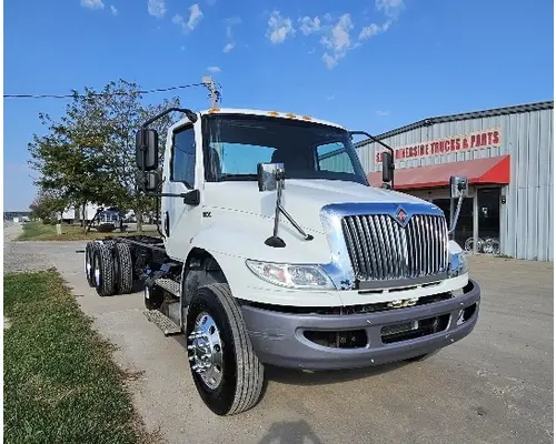 Complete Vehicle INTERNATIONAL MV607 Sam's Riverside Truck Parts Inc