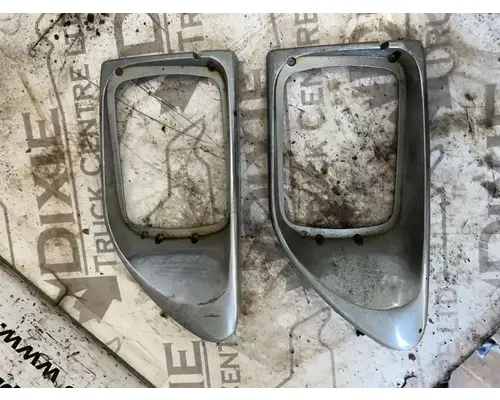 Headlamp Assembly International Navistar Dixie Truck Centre