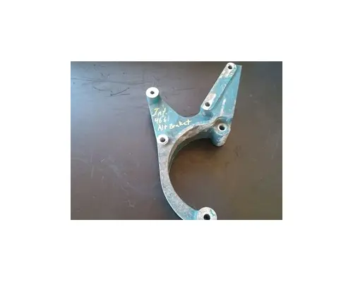 Brackets, Misc. INTERNATIONAL Other American Truck Salvage