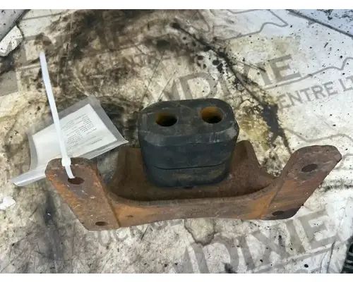 International Other Engine Mounts