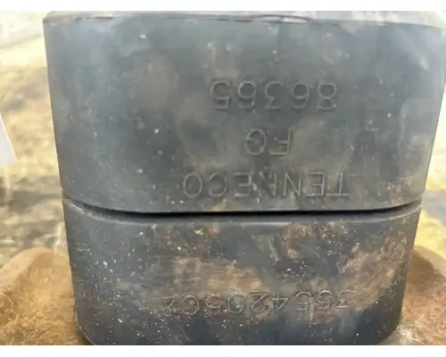 International Other Engine Mounts