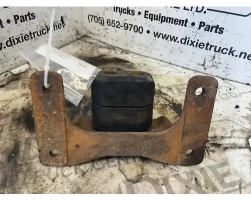 International Other Engine Mounts