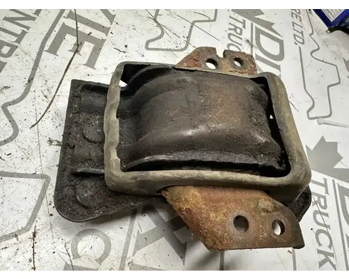 International Other Engine Mounts