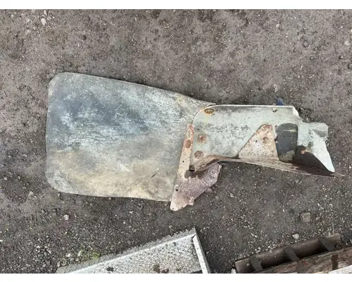 International PAYSTAR Fender Extension