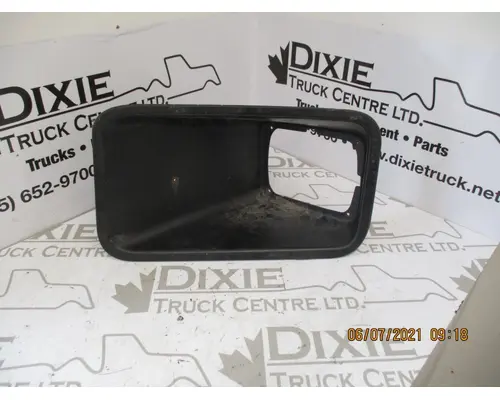 International PAYSTAR Headlamp Assembly