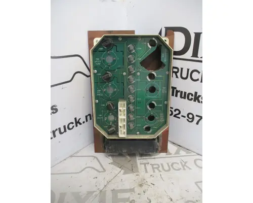 International PAYSTAR Instrument Cluster