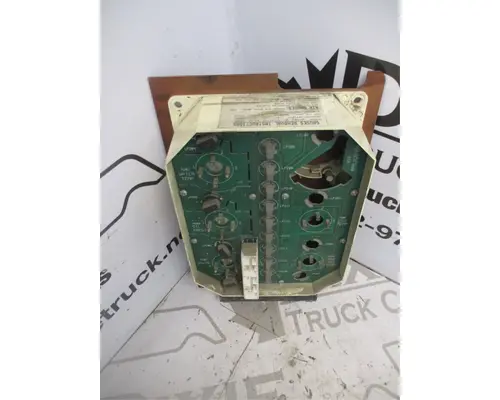 International PAYSTAR Instrument Cluster