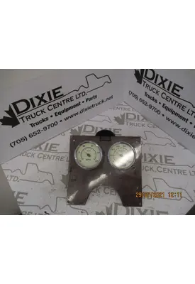 International PAYSTAR Instrument Cluster