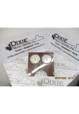 International PAYSTAR Instrument Cluster