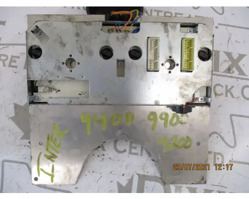 International PAYSTAR Instrument Cluster