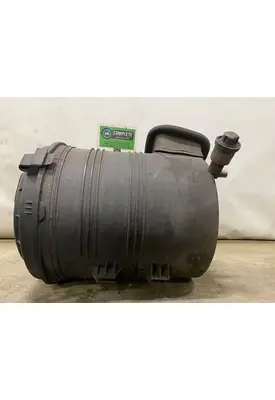 International PC015 Air Cleaner