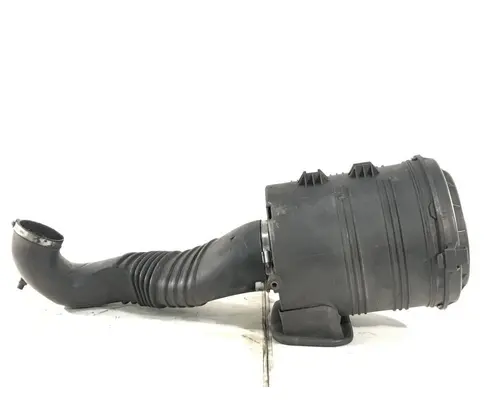 International PC015 Air Cleaner