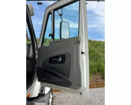 International PROSTAR PREMIUM 6X4 Door Assembly, Front