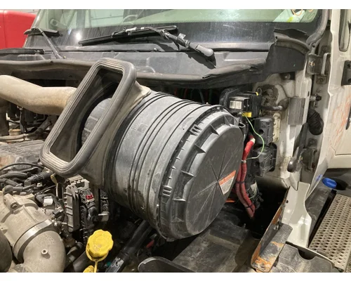 International PROSTAR Air Cleaner