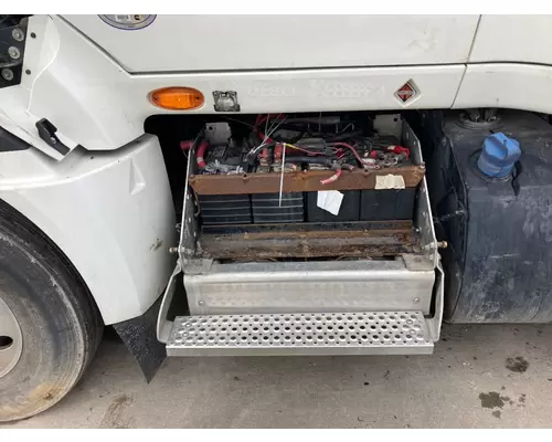 International PROSTAR Battery Box