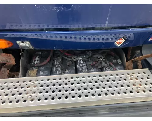 International PROSTAR Battery Box