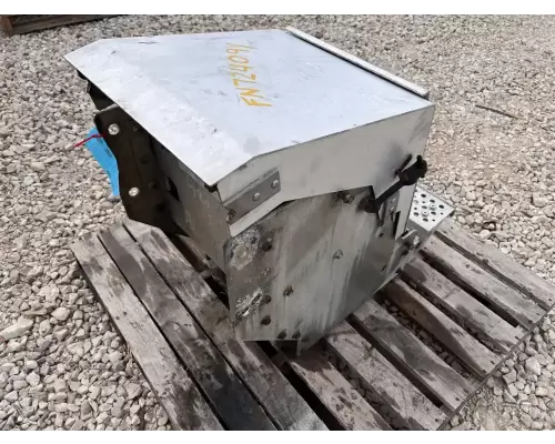 International PROSTAR Battery Box