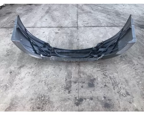 International PROSTAR Bumper Assembly, Front