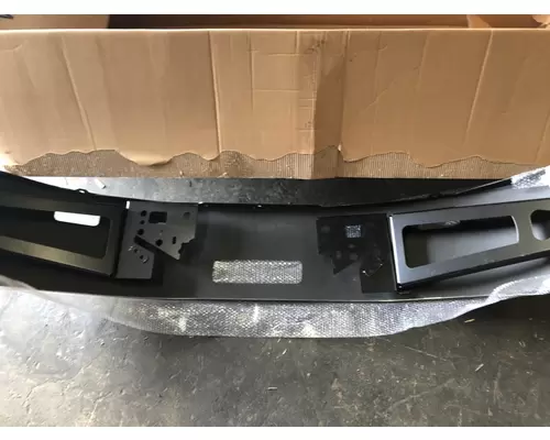 International PROSTAR Bumper Assembly, Front