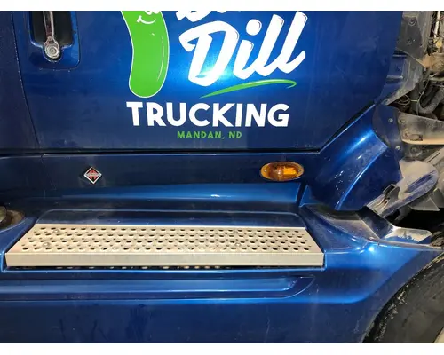 International PROSTAR Cab Exterior Panel