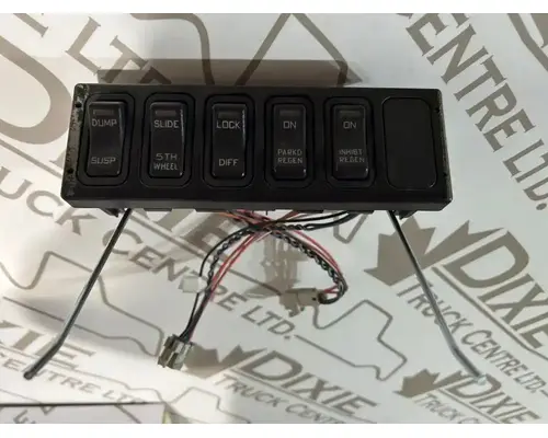 International PROSTAR Column Switch