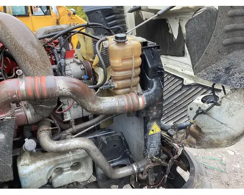 International PROSTAR Cooling Assembly. (Rad., Cond., ATAAC)