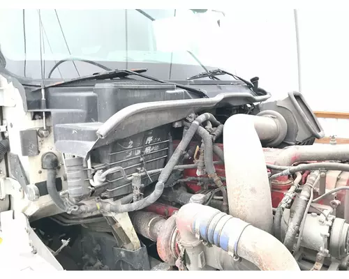 International PROSTAR Cowl