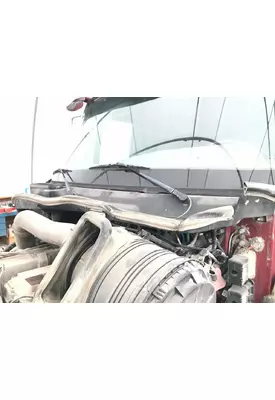 International PROSTAR Cowl