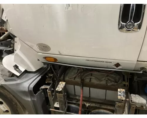 International PROSTAR Cowl