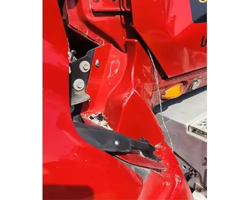 International PROSTAR Cowl